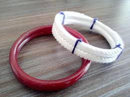 Classic Red & White Bangle Pair